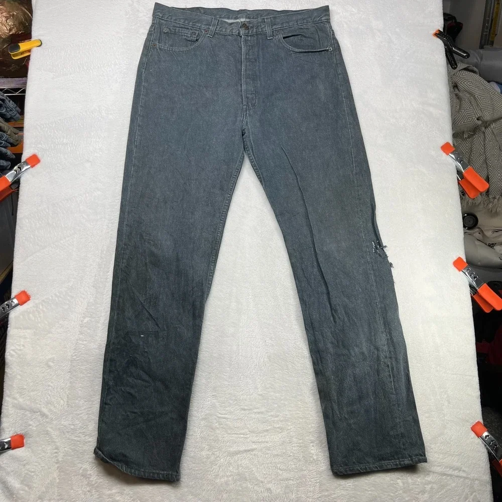 Vintage Levi's 501 Jeans Men's Blue Denim High Rise Straight Button Fly - 35X33‎